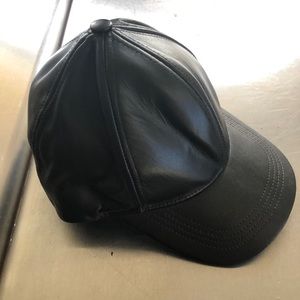 100% leather hat 🖤🖤